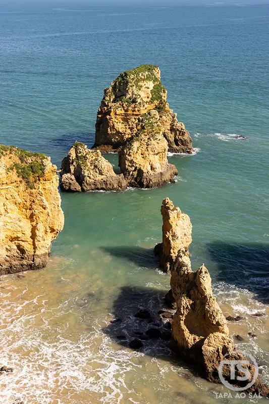 Formações rochosas na Ponta da Piedade em Lagos Algarve