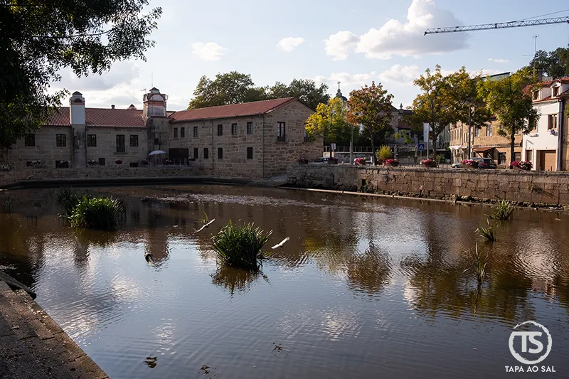Casa da Ribeira junto ao rio Pavia em Viseu, um dos lugares para visitar em Viseu ligados à tradição local
